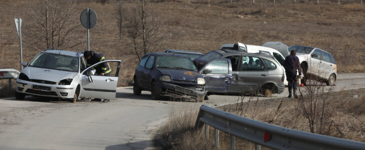 Multi-car pile up